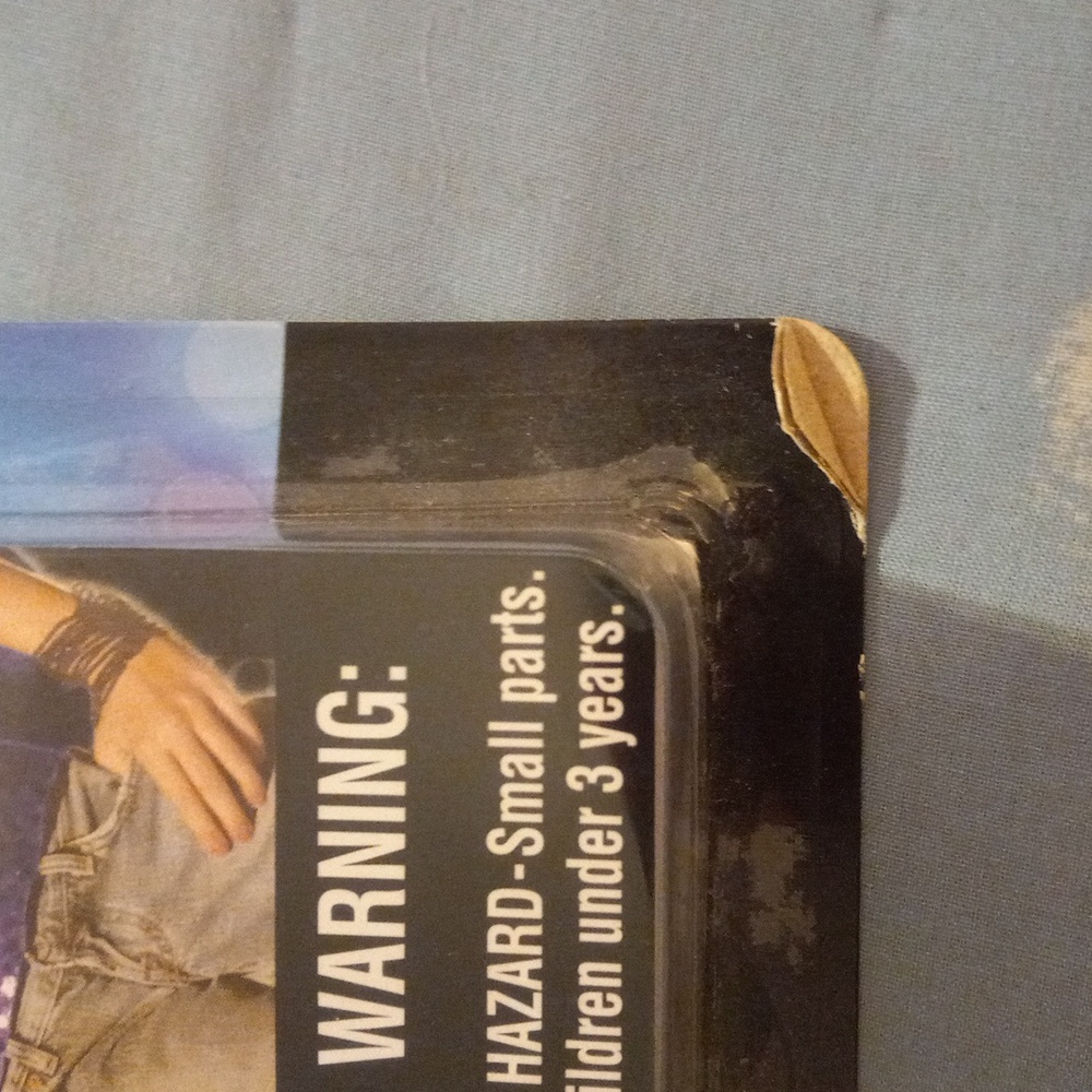 3D Hannah Montana posters - Picture 7 of 9